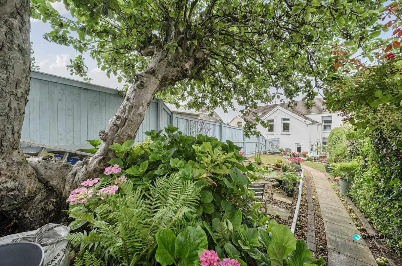 Mumbles Road, Mumbles, Swansea, SA3 4DL